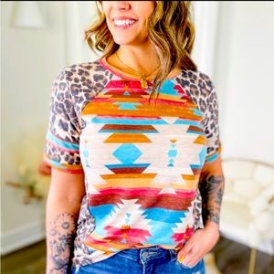 {NWOT} Hemish USA Aztec Print Tee Small